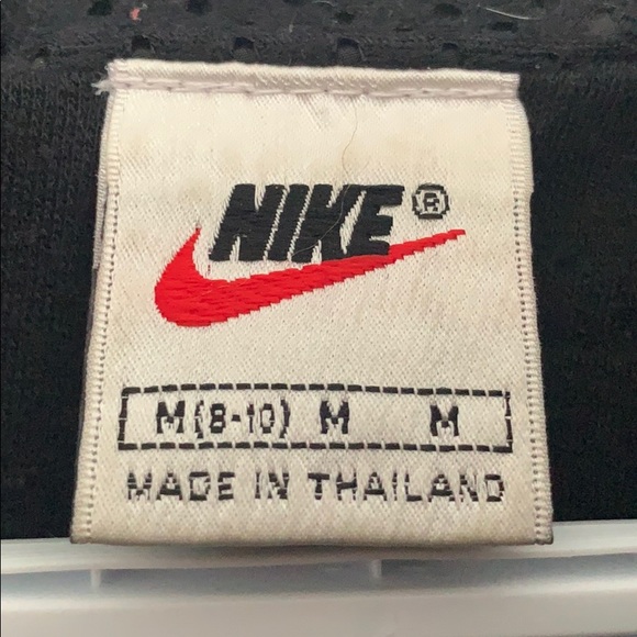 Retro Nike Windbreaker - Picture 4 of 4